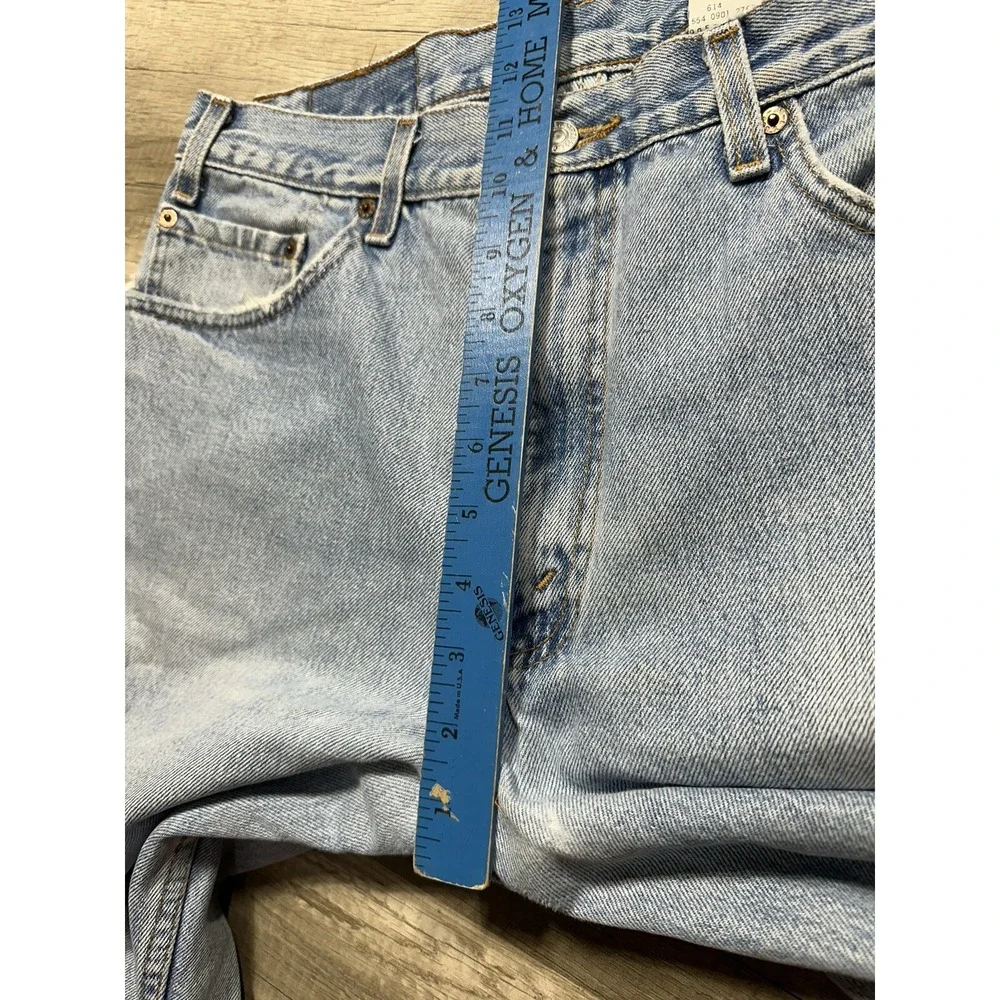 Vintage 90s Levi's 550‎ Jeans Straight Leg Relaxed Fit Light Wash 35 X 28.5
